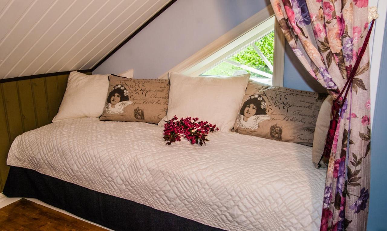 Tavlebords Honungsgard Guest House Tegneby Exterior foto